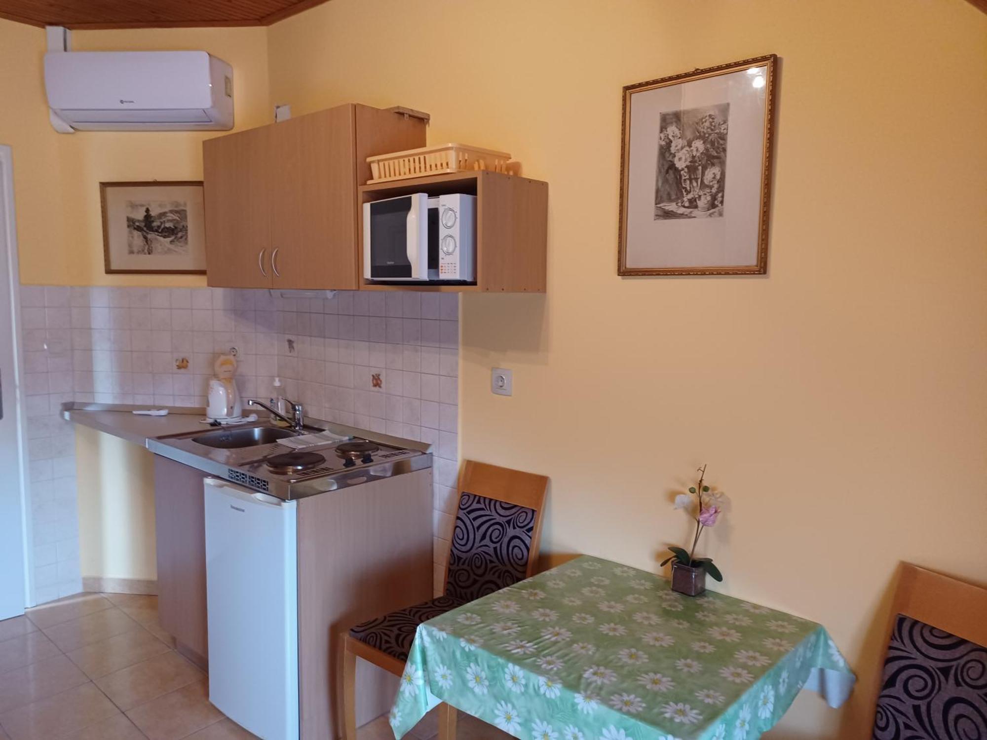 Andrea Apartmanhaz Balatongyorok Ngoại thất bức ảnh