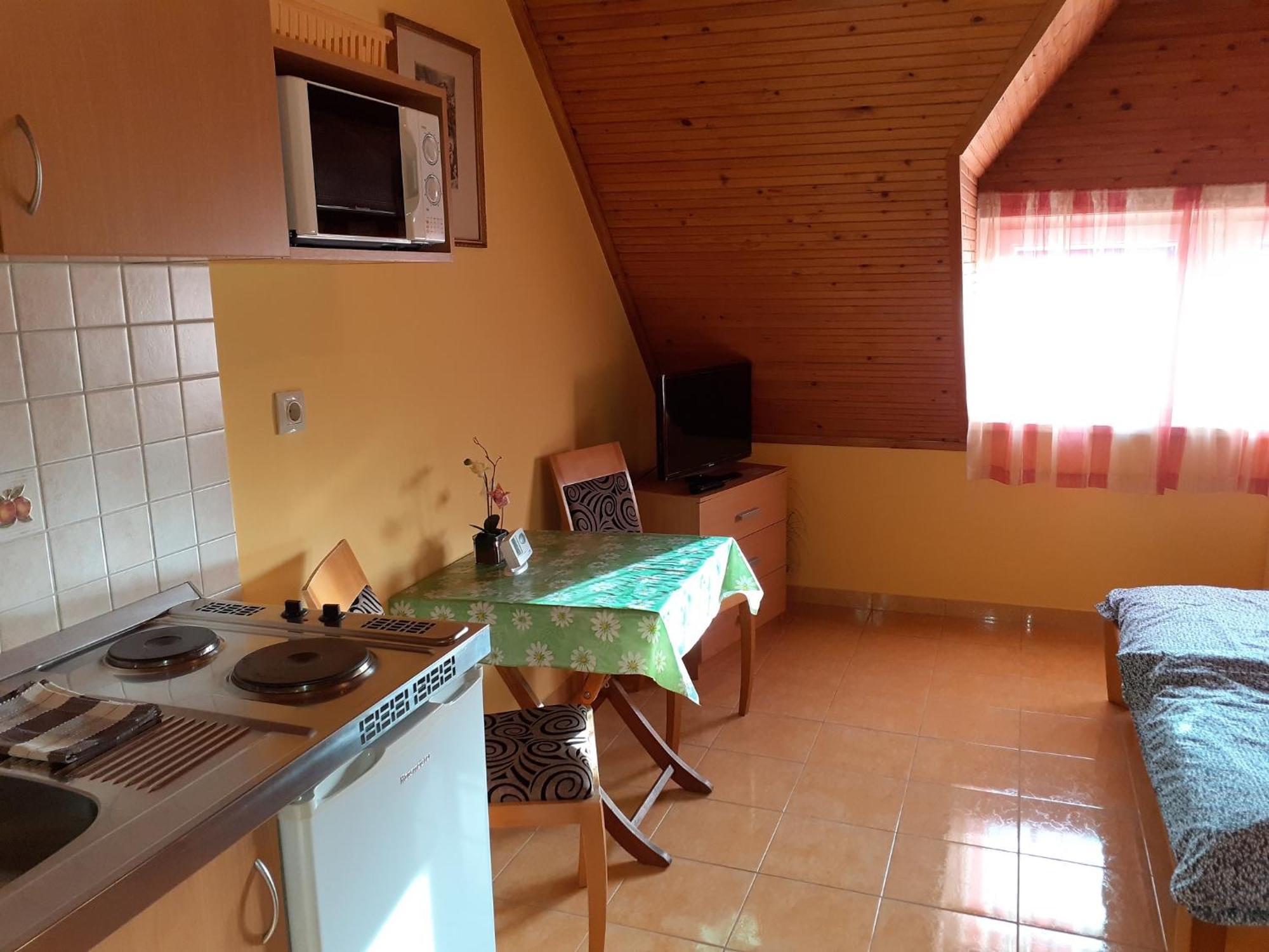 Andrea Apartmanhaz Balatongyorok Ngoại thất bức ảnh