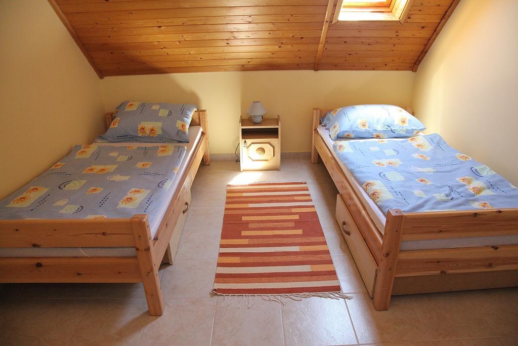 Andrea Apartmanhaz Balatongyorok Ngoại thất bức ảnh