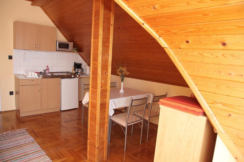 Andrea Apartmanhaz Balatongyorok Ngoại thất bức ảnh