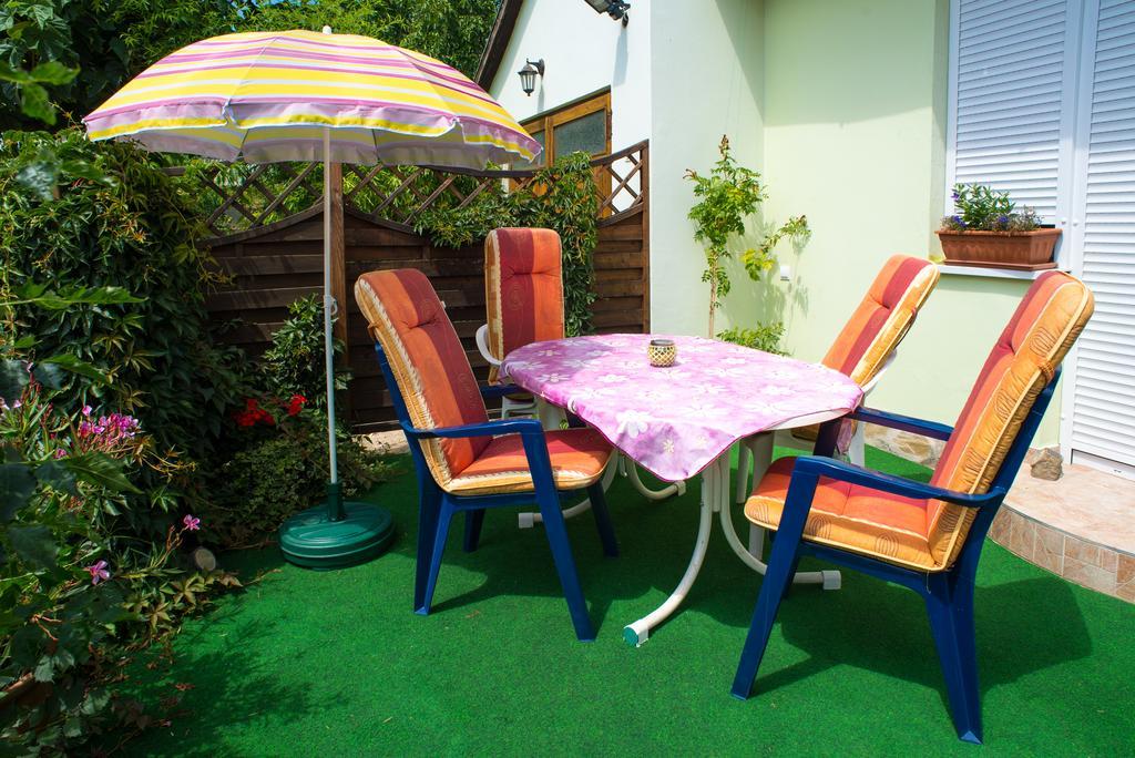 Andrea Apartmanhaz Balatongyorok Ngoại thất bức ảnh
