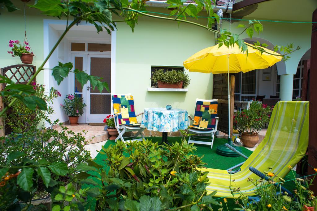 Andrea Apartmanhaz Balatongyorok Ngoại thất bức ảnh