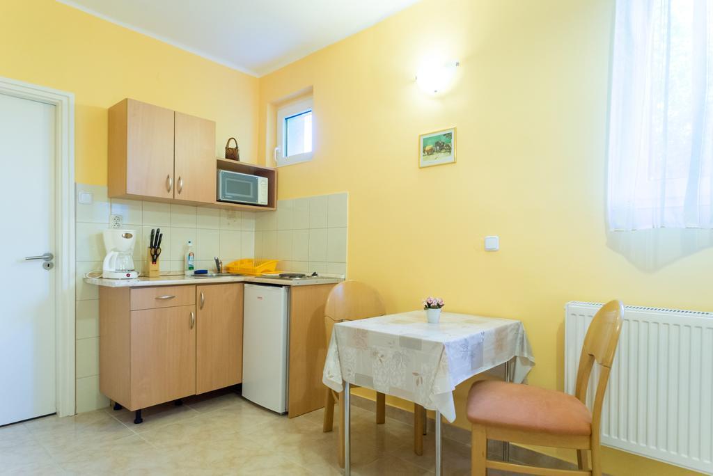 Andrea Apartmanhaz Balatongyorok Ngoại thất bức ảnh