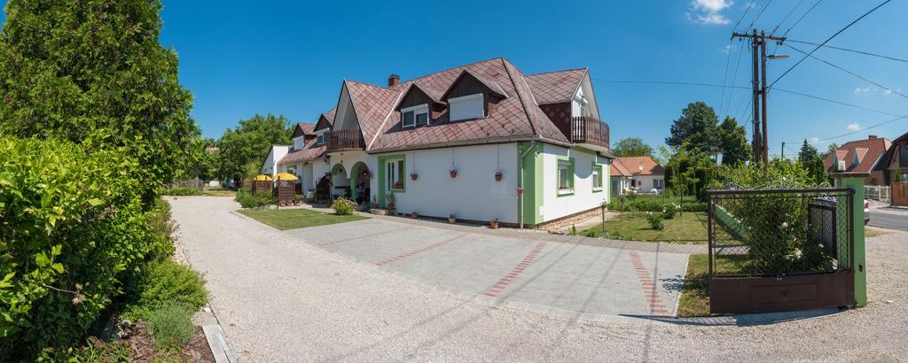 Andrea Apartmanhaz Balatongyorok Ngoại thất bức ảnh